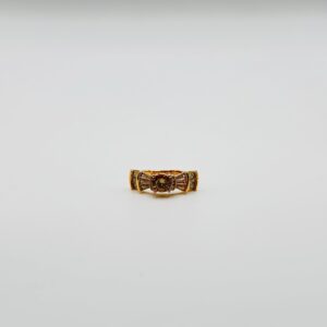 Luna Royale Ring- (Golden)